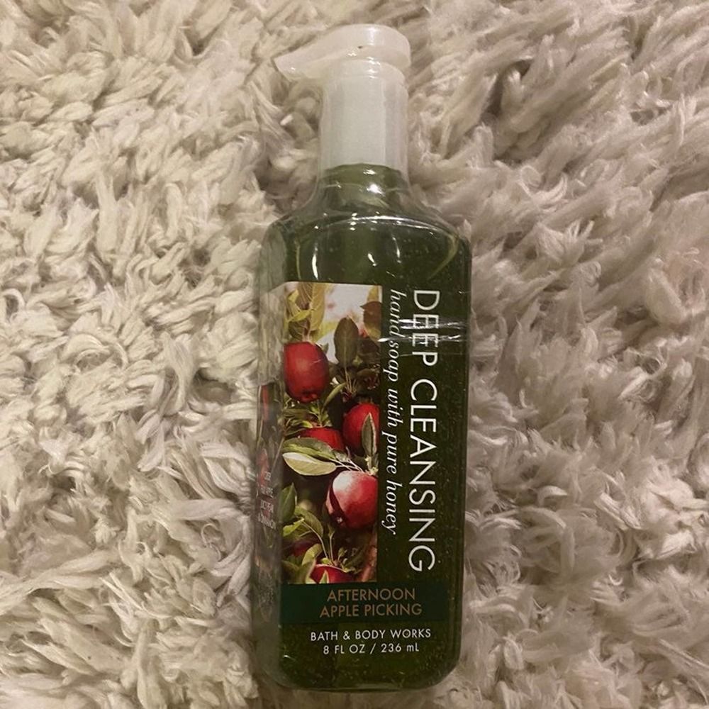Bath and Body Works Apple Picking Hand Soap deep cleansing